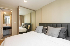 Ekkamai Apartment